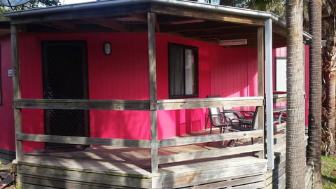 Smugglers Cove Holiday Village - Accommodation Bookings 0
