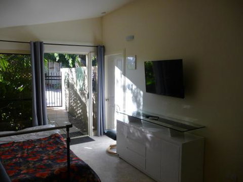 Orchard Garden - Accommodation Bookings 6