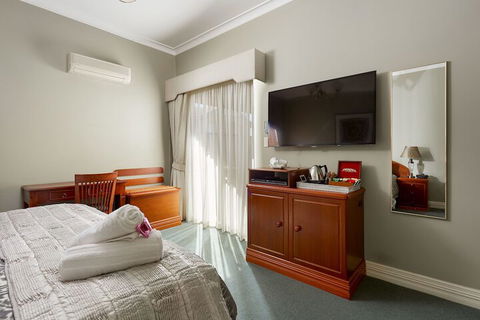 Durham Lodge - Accommodation Bookings 1
