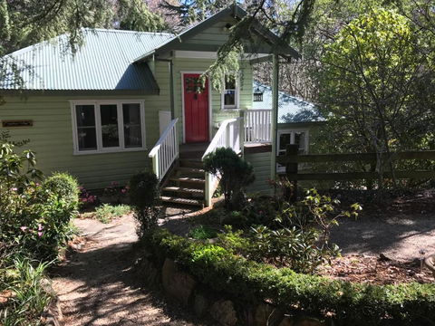 Highland Cottage - Accommodation Bookings 4