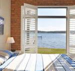 The Studio on the Lake at Fishing Point Lake Macquarie honestly put the line in  catch fish - Accommodation Bookings