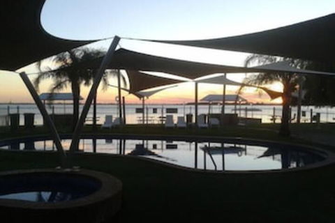 Lake Edge Resort - Accommodation Bookings 3
