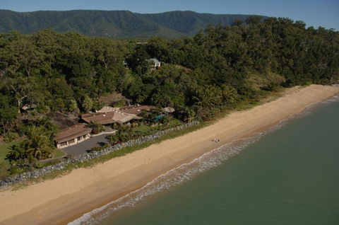 Trinity Beach Palace - Accommodation Bookings 5