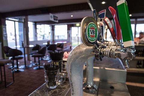 Moruya Waterfront Hotel Motel - Accommodation Bookings 6