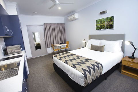 Altitude Motel Apartments - Accommodation Bookings 1