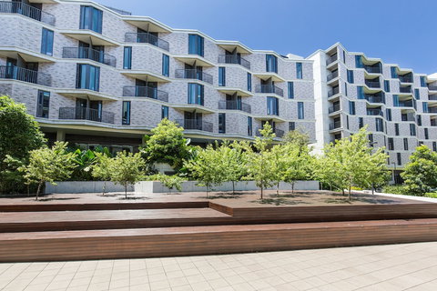 Racecourse Space Pop Up - Accommodation Bookings 5