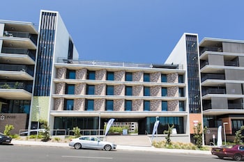 Racecourse Space Pop Up - Accommodation Bookings 6