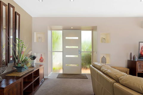 Oceanview Serenity - Accommodation Bookings 1