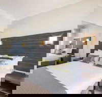 Dolphin Quay Apartments - Accommodation Bookings