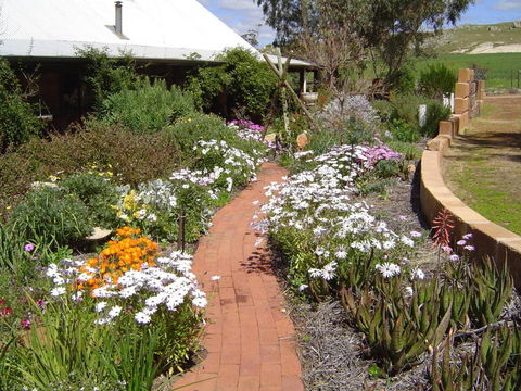 Hillside Country Retreat - Accommodation Bookings 1
