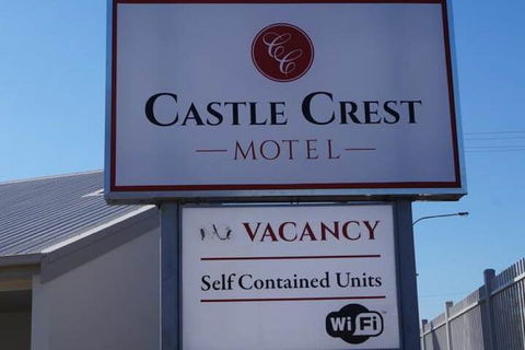 Castle Crest Motel - Accommodation Bookings 1