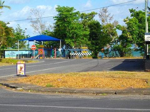 Kurrmine Beach Motel - Accommodation Bookings 2