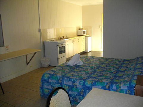 Kurrmine Beach Motel - Accommodation Bookings 6