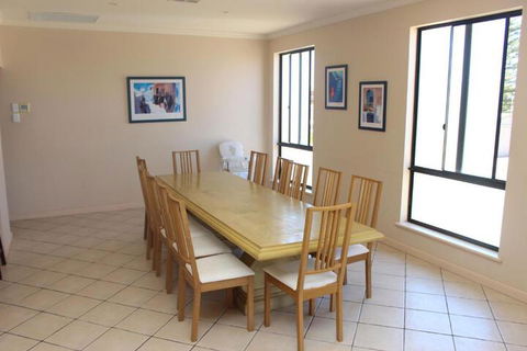 The Lighthouse Beachfront Accommodation - Accommodation Bookings 6