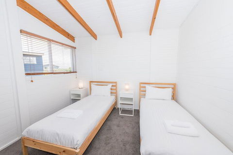 Acacia Cottage - Accommodation Bookings 6