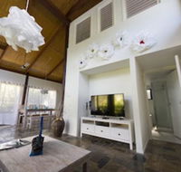Garasu Lodge