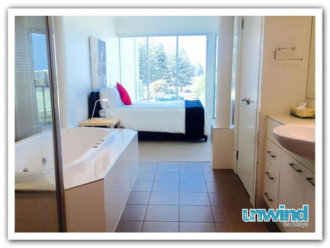 Gallery Resort Apartments - Accommodation Bookings 4