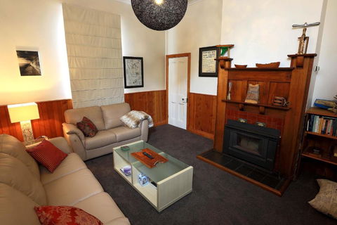 At The Beach & Not Quite At The Beach Holiday Cottages Stanley - Accommodation Bookings 2