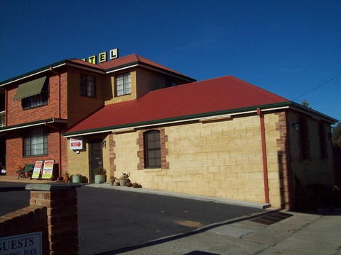 Poets Recall Motel - Accommodation Bookings 1
