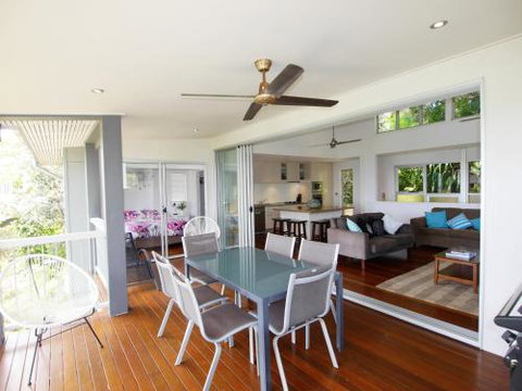 Sandbar - Accommodation Bookings 6