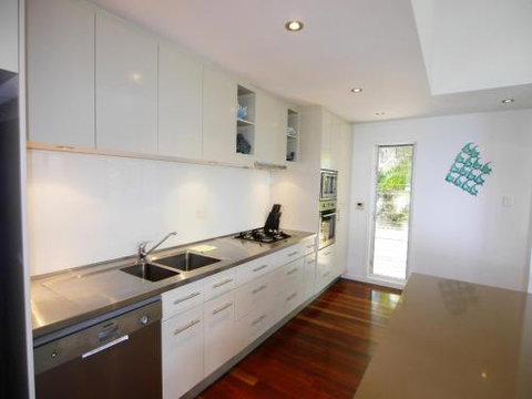 Sandbar - Accommodation Bookings 4