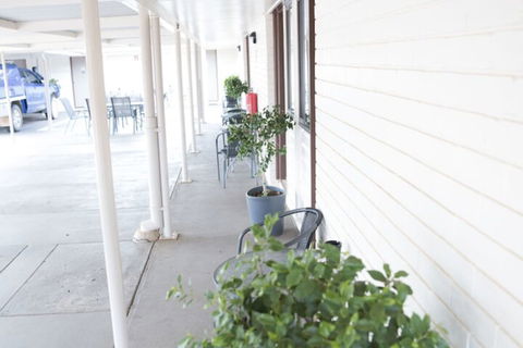 Charleville Motel - Accommodation Bookings 1