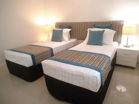 Island Villas & Apartments - Accommodation Bookings 5
