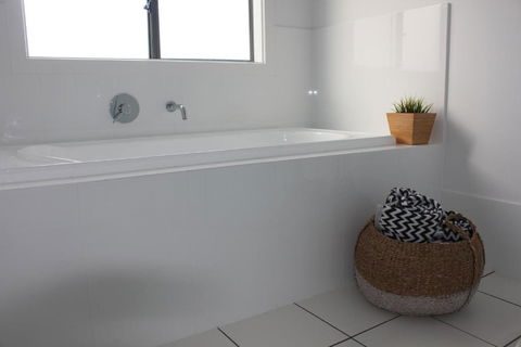Beach House At Arno - Accommodation Bookings 6