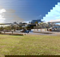 Capricorn Holiday Park - Accommodation Bookings
