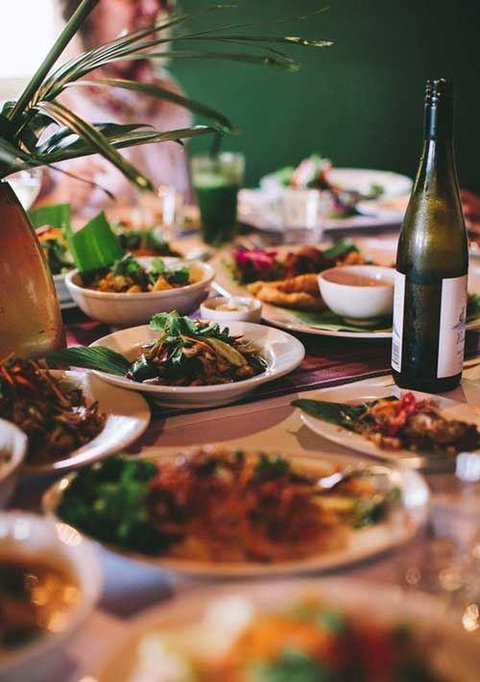 Eat Thai - Accommodation Bookings 9