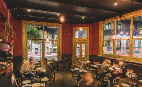 Eat Thai - Accommodation Bookings 4