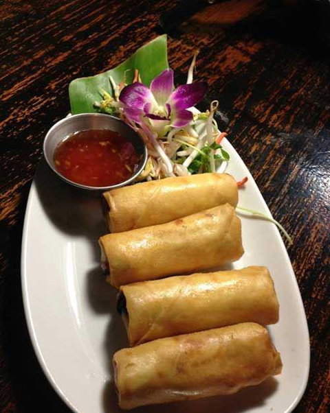 Eat Thai - Accommodation Bookings 7