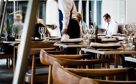 Q Dining - Accommodation Bookings 10