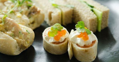 Q Dining - Accommodation Bookings 13