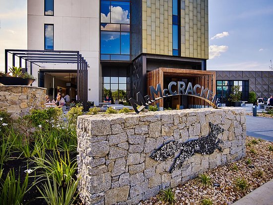 Essendon Fields VIC Accommodation Bookings
