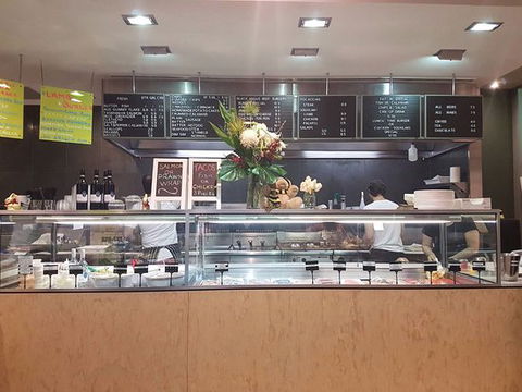 Kiwi Fish & Chips - Accommodation Bookings 0
