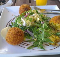 The Moo Winebar - Accommodation Bookings