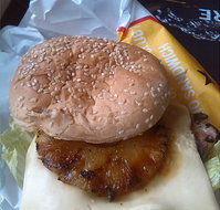 Carl's Jr. - Accommodation Bookings