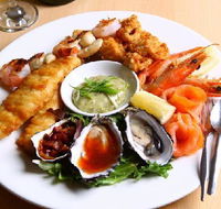 Peninsula Club - Accommodation Bookings