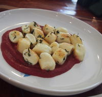 Grant St. Grocer - Accommodation Bookings