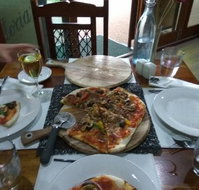 Eildon Woodfire Pizza - Accommodation Bookings