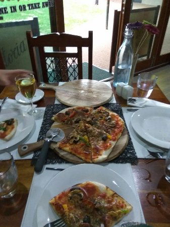 Eildon Woodfire Pizza - Accommodation Bookings 0
