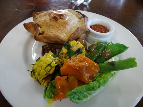 Guildford General Store - Accommodation Bookings 0