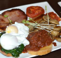 Paper Chase - Accommodation Bookings