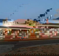 Watchem Hotel
