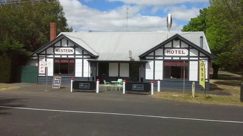 Caramut Western Hotel Cafe - Accommodation Bookings 0