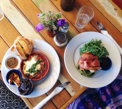 The Shak Organic Cafe & Wine Bar - Accommodation Bookings 4