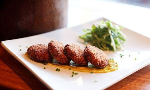 Meekak Korean BBQ Restaurant - Accommodation Bookings 6