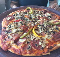 Russos Pizzeria - Accommodation Bookings