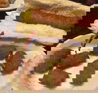 Holland House - Accommodation Bookings